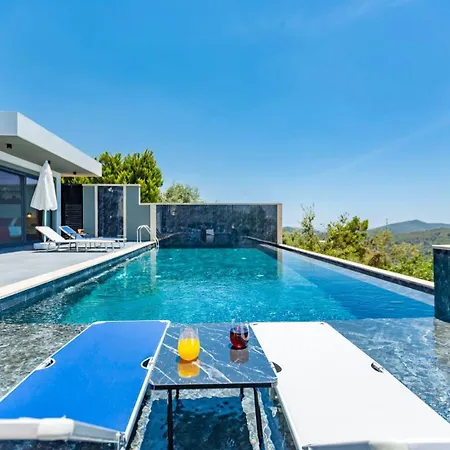 Villa Erdem Uezuemlue Kas